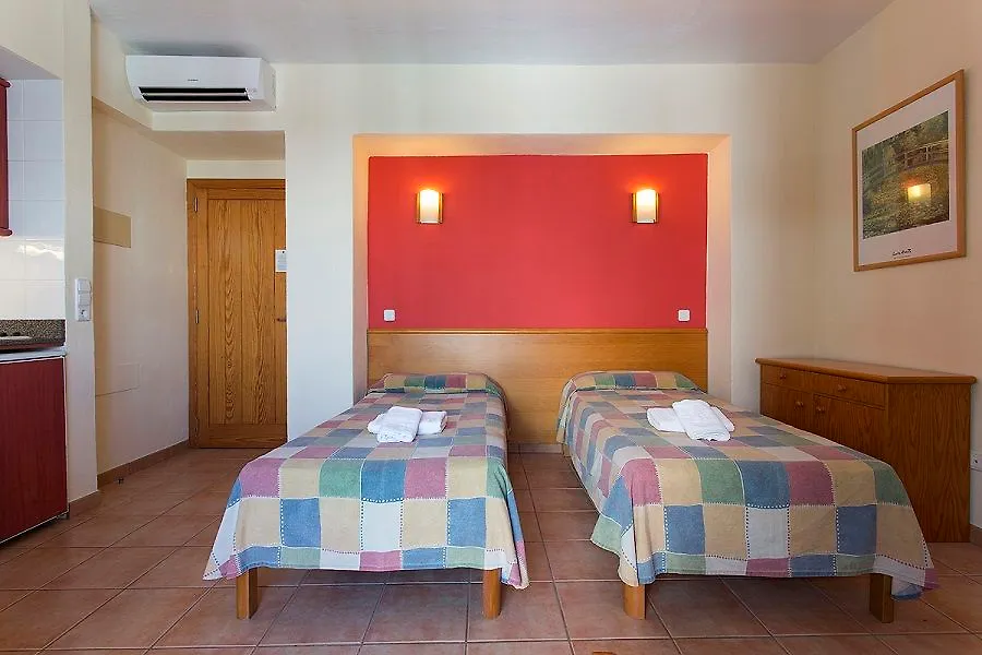 Guest house Hostal Ferrer San Antonio