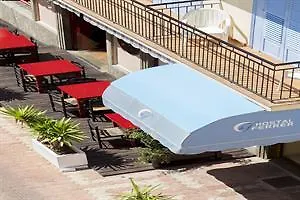 Guest house Hostal Ferrer San Antonio